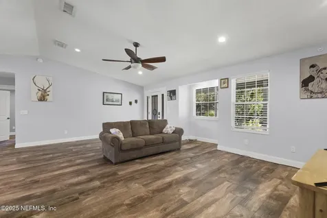 4299 Hawk Haven Road Middleburg FL 32068