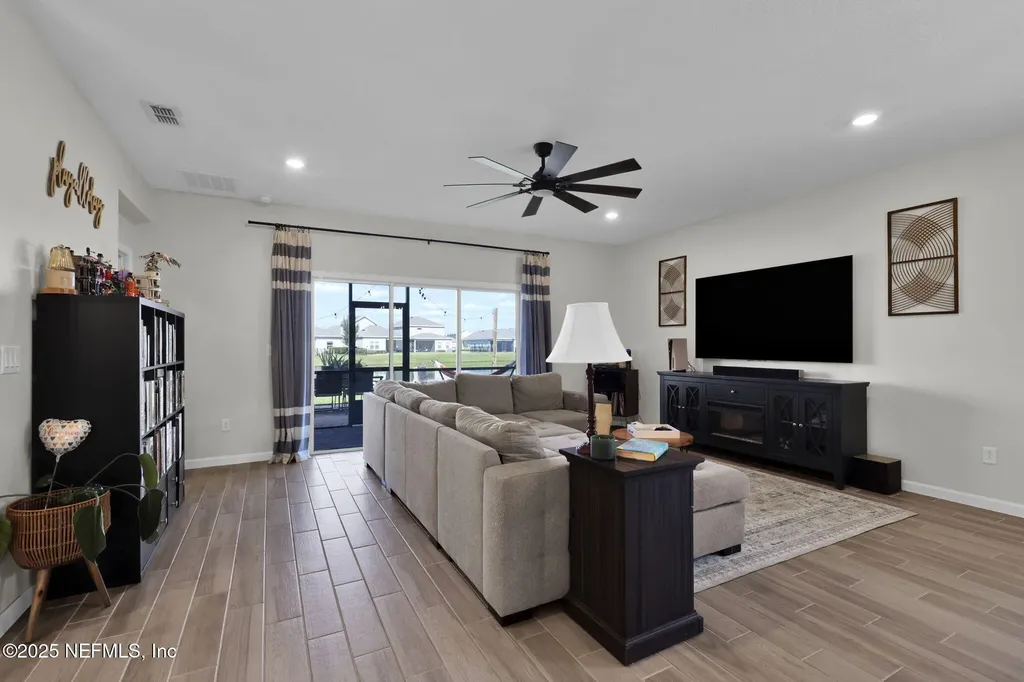 3916 Cloverdale Court Middleburg FL 32068