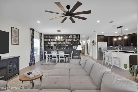 3916 Cloverdale Court Middleburg FL 32068