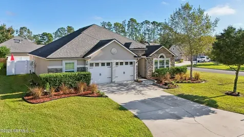 1964 Colonial Drive Green Cove Springs FL 32043
