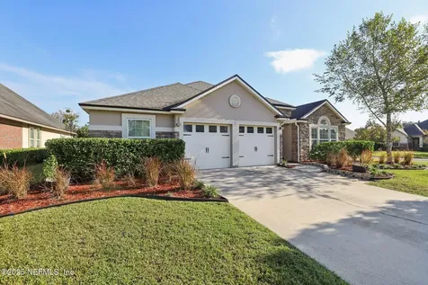 1964 Colonial Drive Green Cove Springs FL 32043