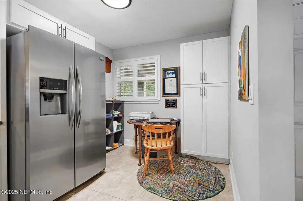 1524 Le Baron Avenue Jacksonville FL 32207