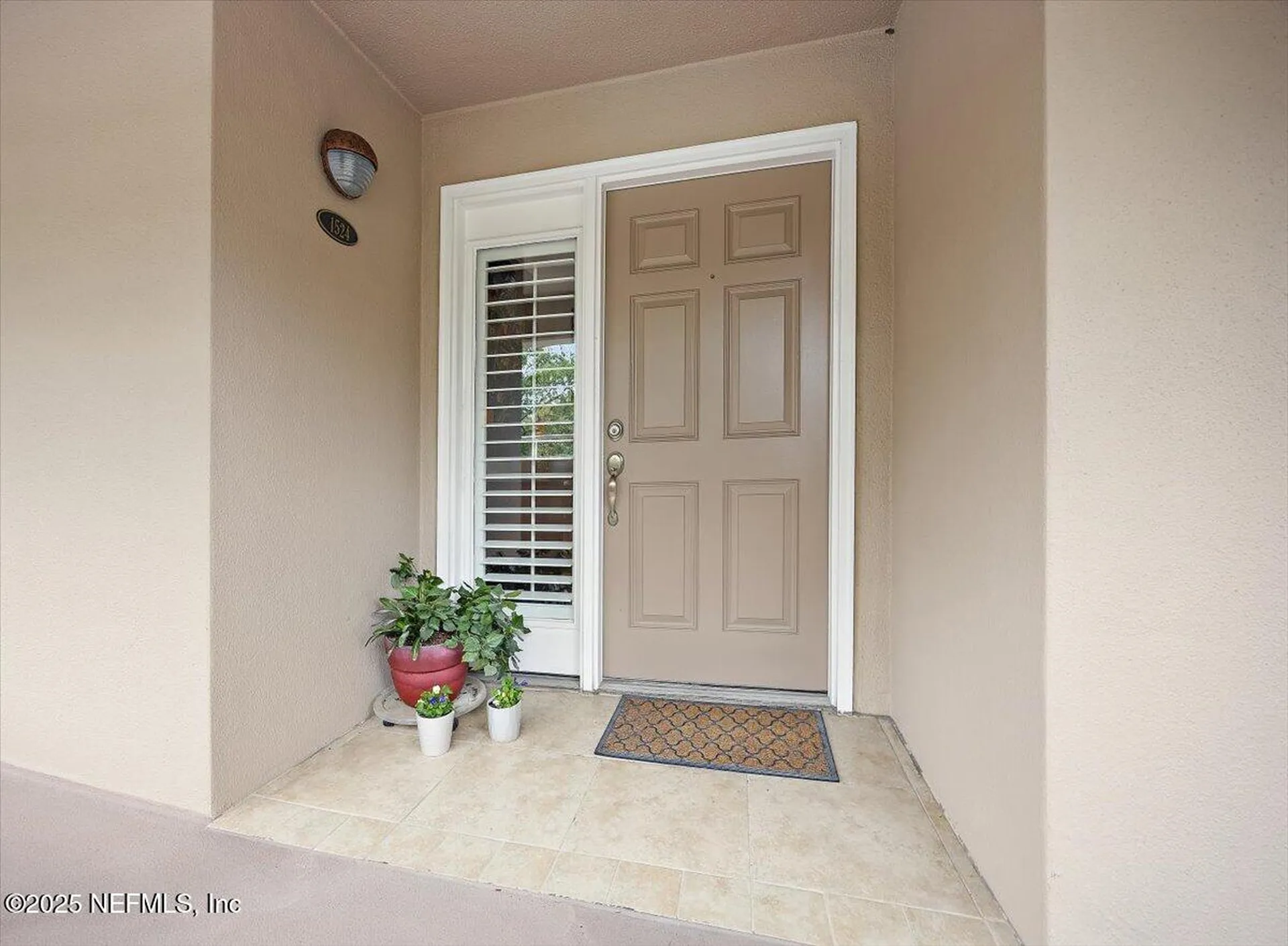 1524 Le Baron Avenue Jacksonville FL 32207