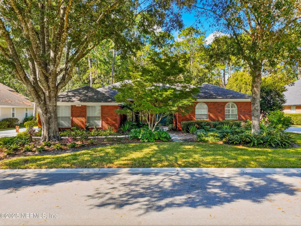 8642 Autumn Green Drive Jacksonville FL 32256