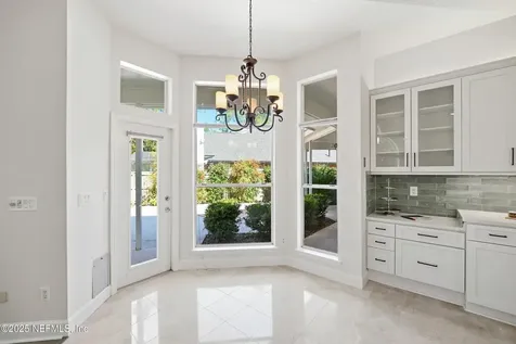 8642 Autumn Green Drive Jacksonville FL 32256