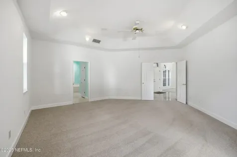 8642 Autumn Green Drive Jacksonville FL 32256