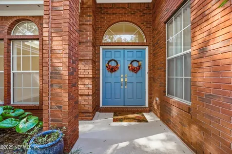 8642 Autumn Green Drive Jacksonville FL 32256