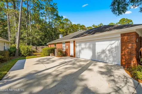 8642 Autumn Green Drive Jacksonville FL 32256