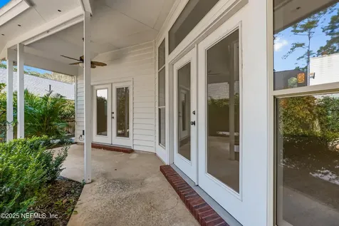 8642 Autumn Green Drive Jacksonville FL 32256