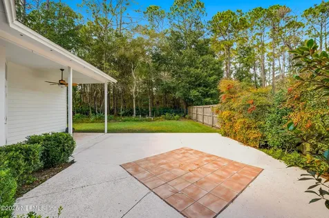 8642 Autumn Green Drive Jacksonville FL 32256
