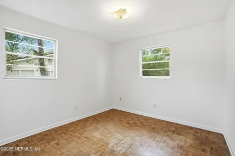 8648 Lincolnshire Road W Jacksonville FL 32217