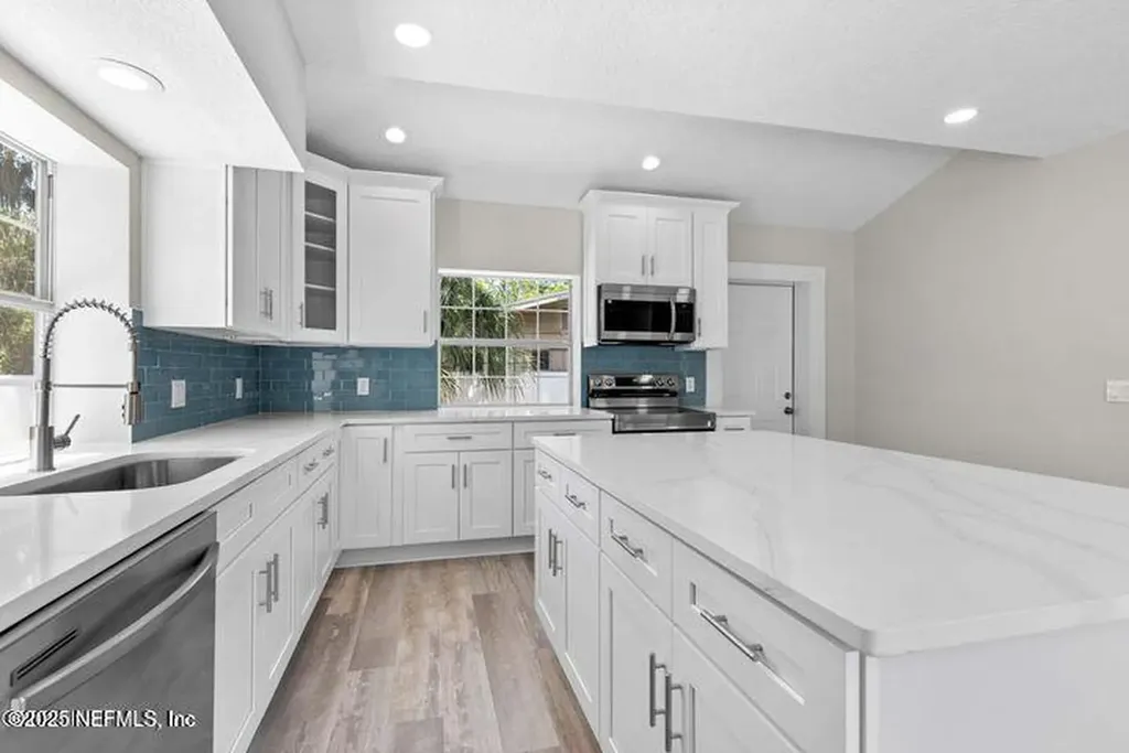 7288 San Jose Boulevard Jacksonville FL 32217