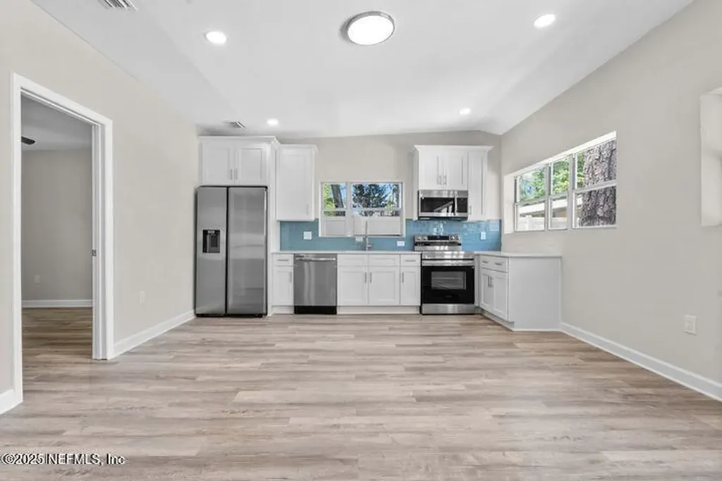 7288 San Jose Boulevard Jacksonville FL 32217