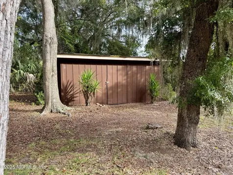 116 N Francis Street Interlachen FL 32148