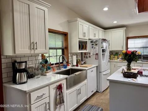 116 N Francis Street Interlachen FL 32148