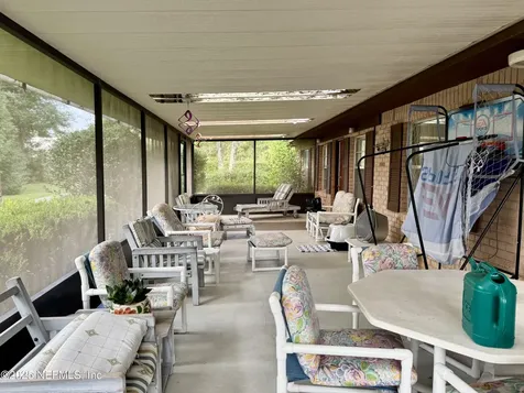 116 N Francis Street Interlachen FL 32148