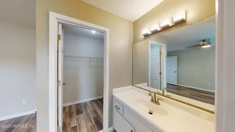 4578 Blue Stream Lane N Jacksonville FL 32224