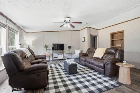10230 Flikkema Avenue Hastings FL 32145