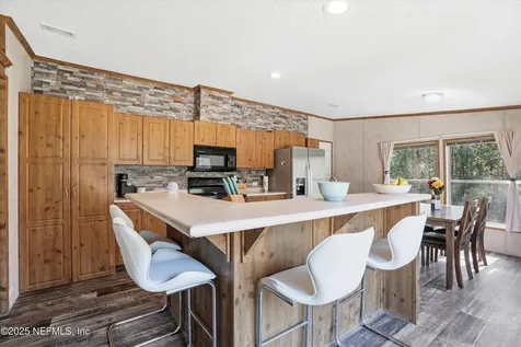 10230 Flikkema Avenue Hastings FL 32145