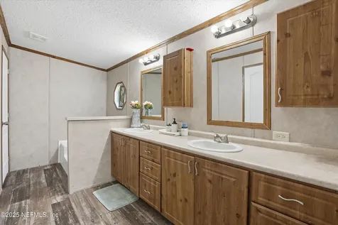 10230 Flikkema Avenue Hastings FL 32145
