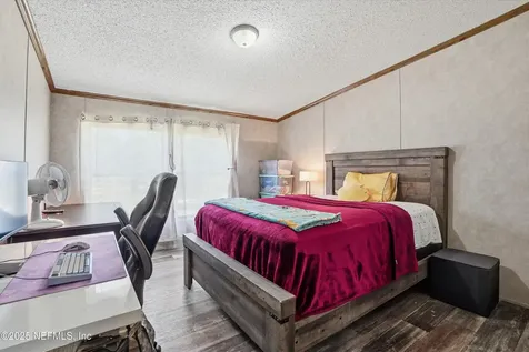 10230 Flikkema Avenue Hastings FL 32145