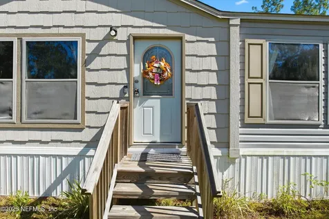 10230 Flikkema Avenue Hastings FL 32145