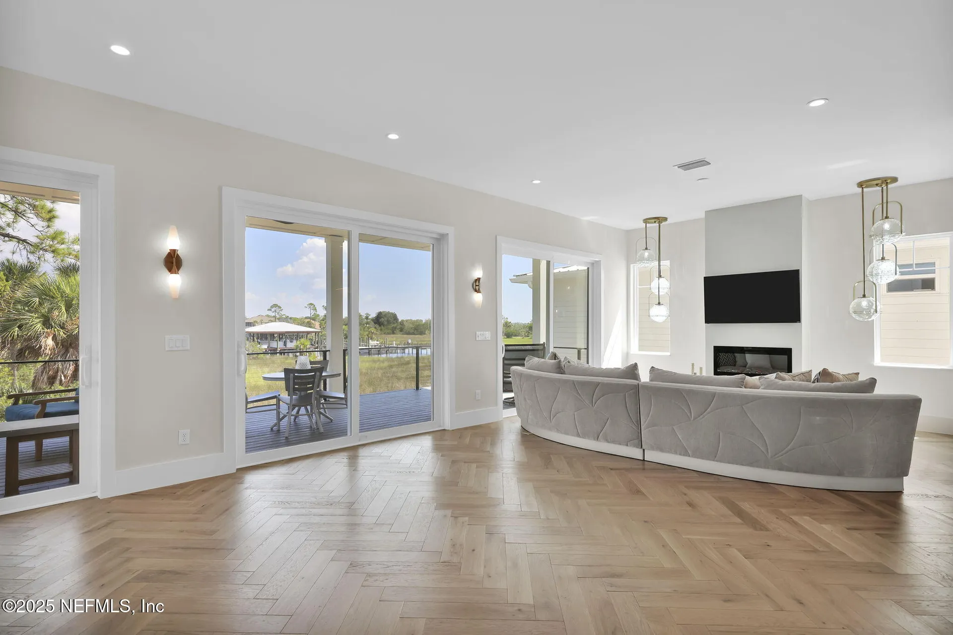 4107 Sunrise Cove Way Jacksonville FL 32250