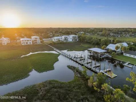 4107 Sunrise Cove Way Jacksonville FL 32250