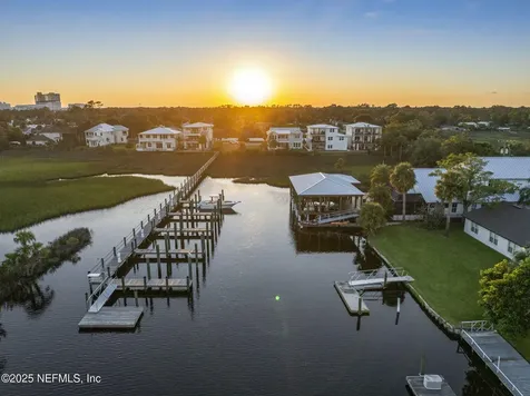 4107 Sunrise Cove Way Jacksonville FL 32250