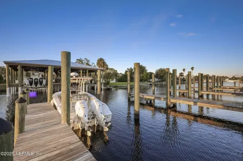 4107 Sunrise Cove Way Jacksonville FL 32250