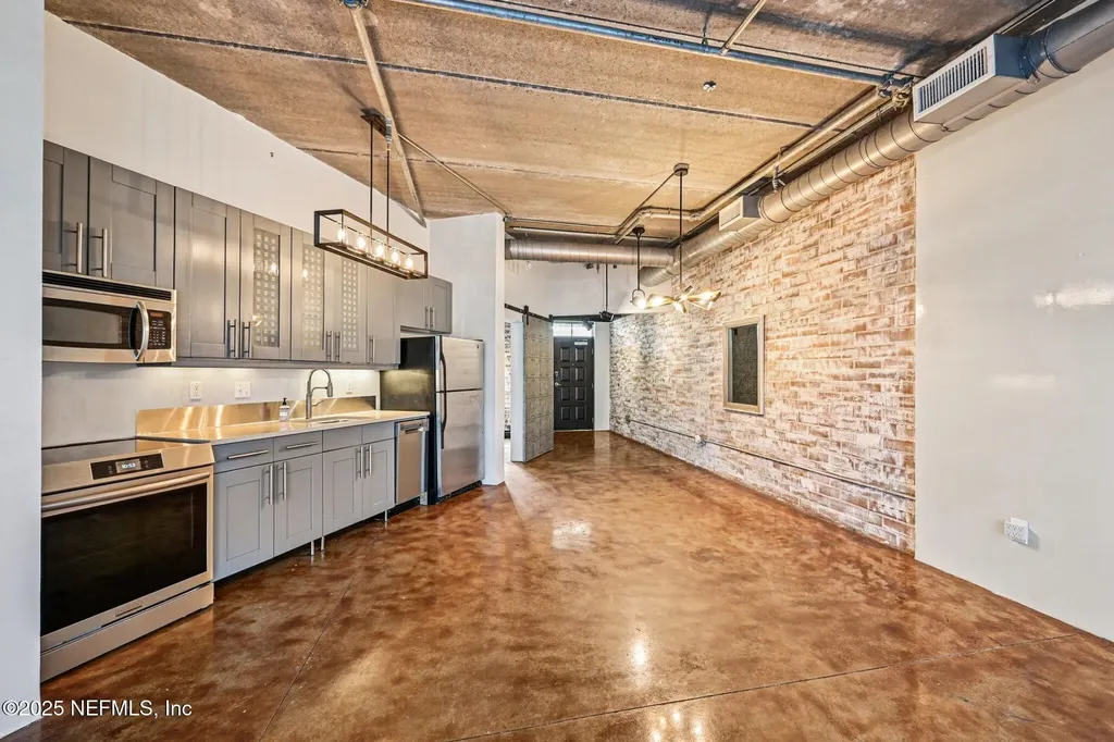 2064 Herschel Street Jacksonville FL 32204