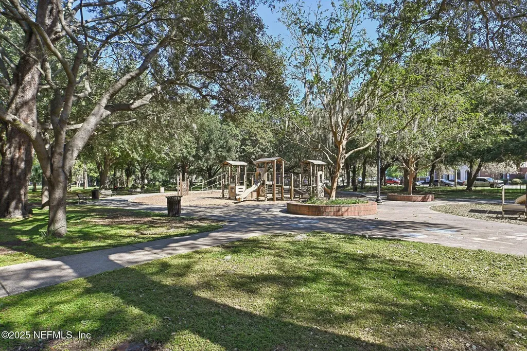 2064 Herschel Street Jacksonville FL 32204
