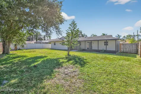 17 Weller Lane Palm Coast FL 32164