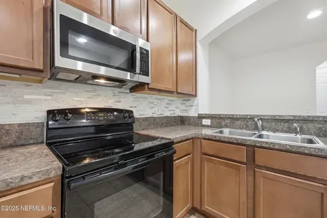 13033 Sunset Lake Drive Jacksonville FL 32258