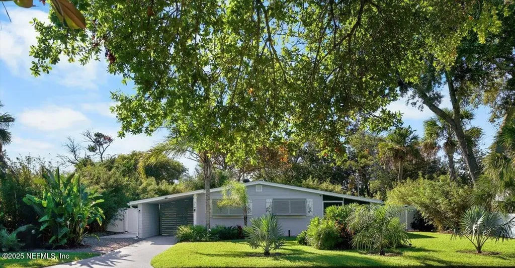 318 Royal Palms Drive Atlantic Beach FL 32233