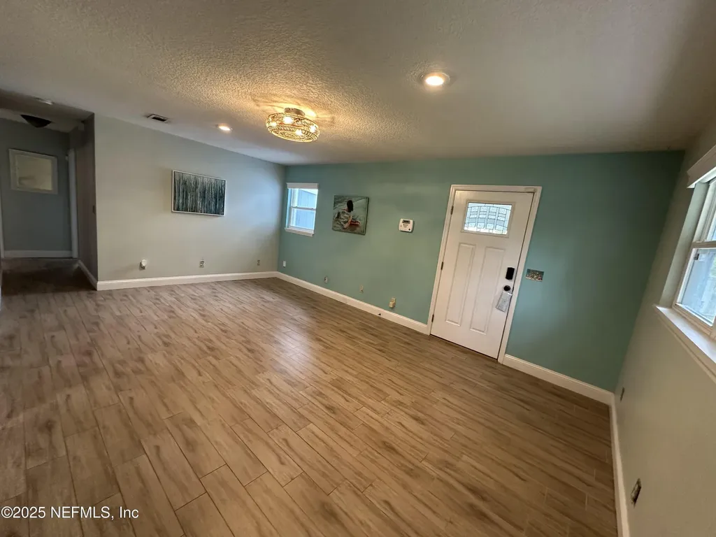 318 Royal Palms Drive Atlantic Beach FL 32233