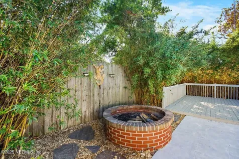 318 Royal Palms Drive Atlantic Beach FL 32233