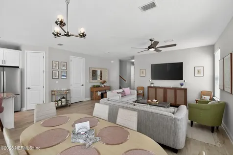 244 Daydream Avenue Yulee FL 32097