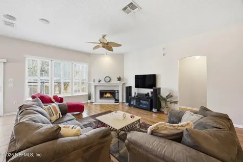 12559 Lake Gardens Drive Jacksonville FL 32258