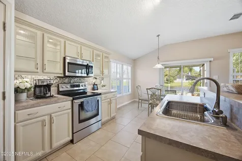 12559 Lake Gardens Drive Jacksonville FL 32258