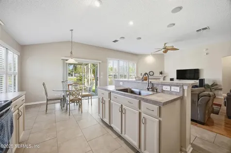 12559 Lake Gardens Drive Jacksonville FL 32258