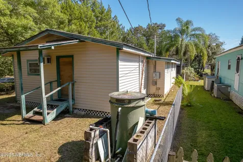 663 Carlin Road Satsuma FL 32189