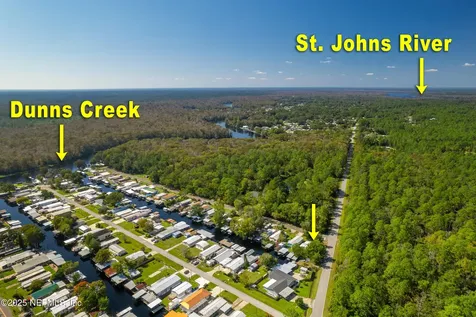 663 Carlin Road Satsuma FL 32189