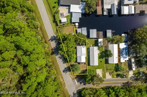 663 Carlin Road Satsuma FL 32189