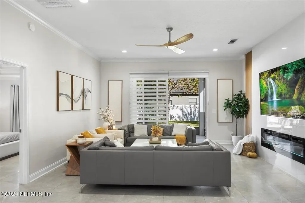 501 E Kings College Drive Fruit Cove FL 32259