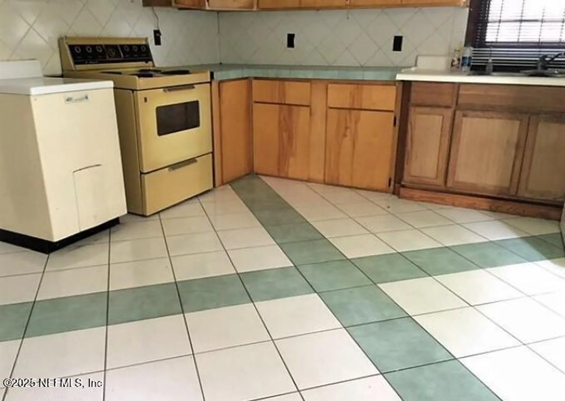 1375 Agnes Street Jacksonville FL 32208