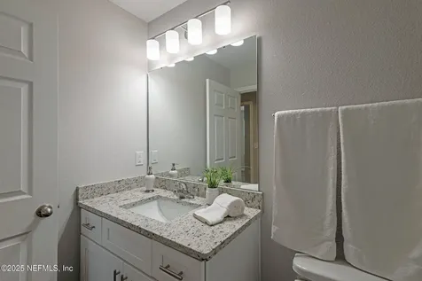 548 Laurina Street Jacksonville FL 32216