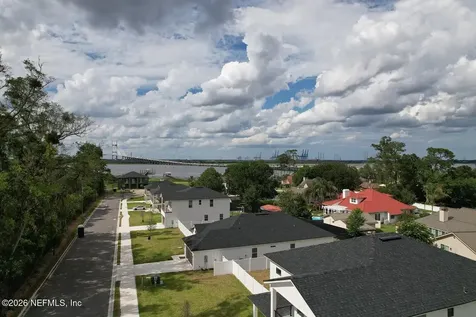 3605 Wells Landing Court Jacksonville FL 32277