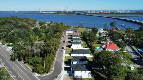 3605 Wells Landing Court Jacksonville FL 32277