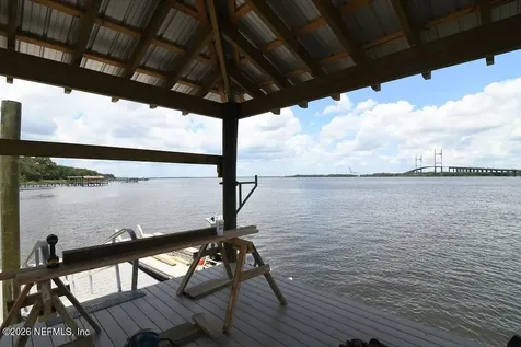 3617 Wells Landing Court Jacksonville FL 32277